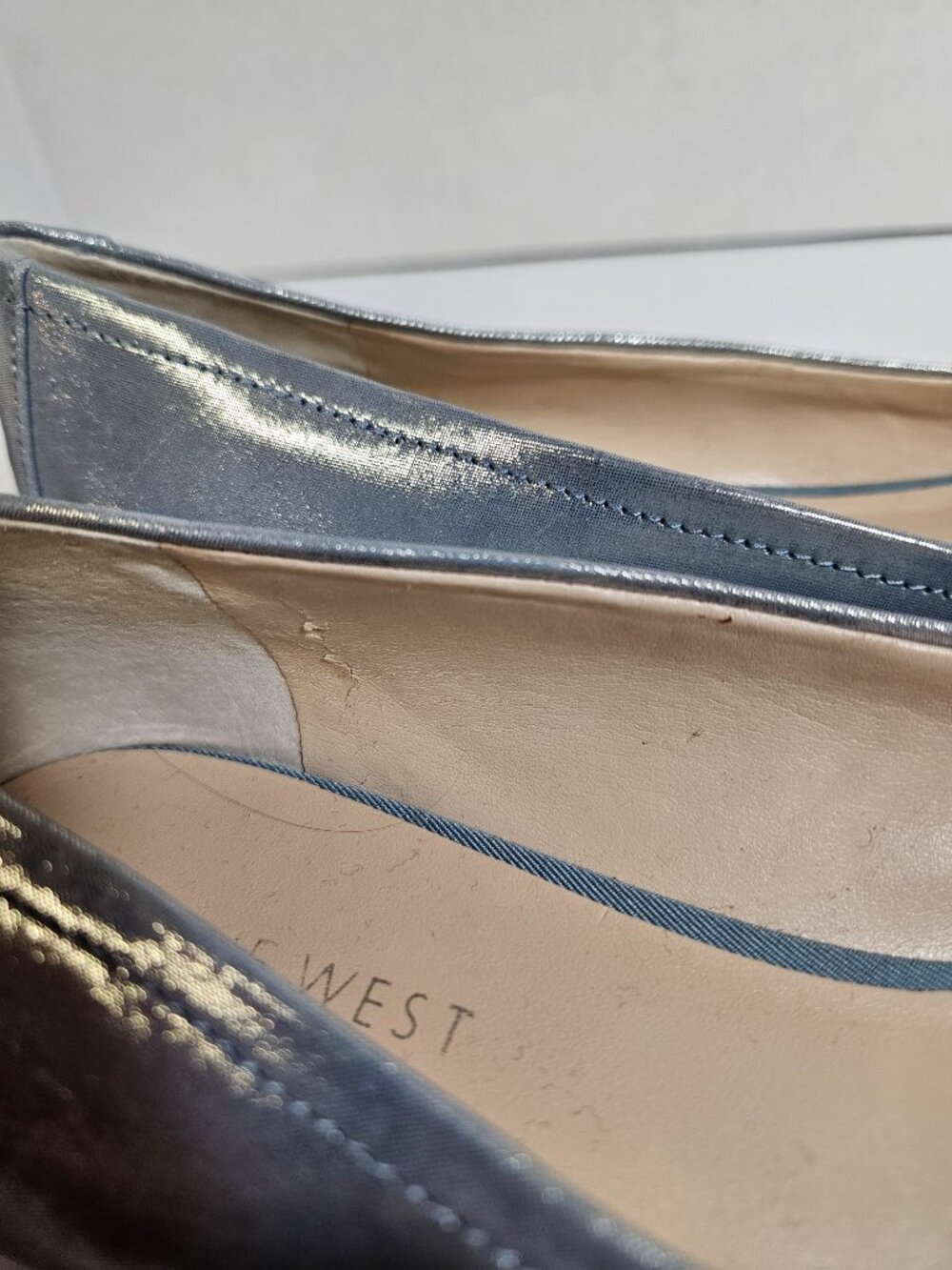 Nine West Blue Shimmer Flats size 9.5 - Picture 8 of 12